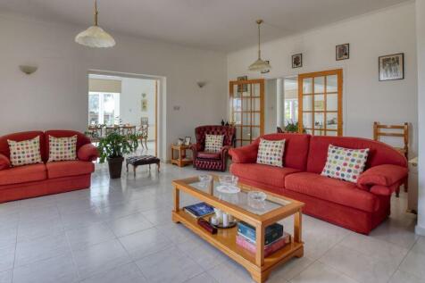 Informal Lounge