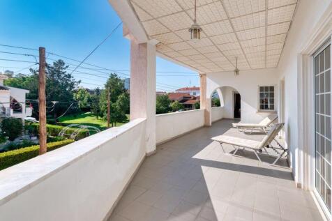 Covered Balcony