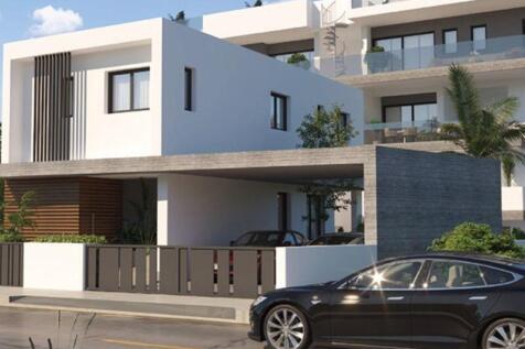 Villa Exterior -...