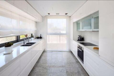 Kitchen Example