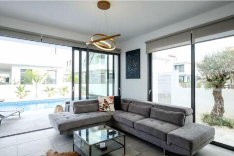 Lounge Example