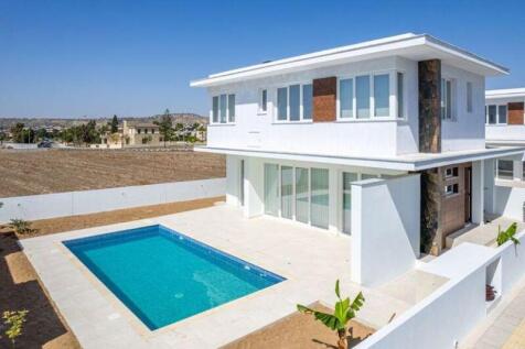 Villa 2 with Pool