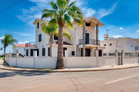 Front of the Villa