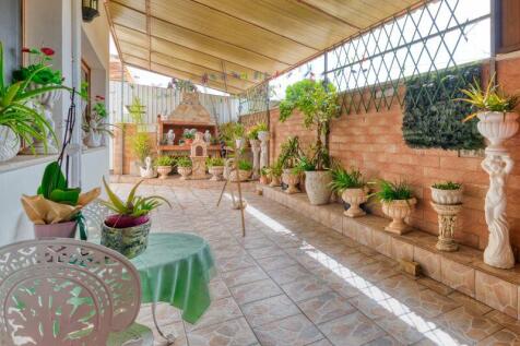 Rear Covered Veranda