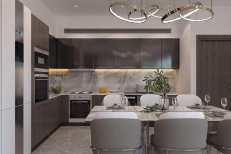 Kitchen &amp; Dining...