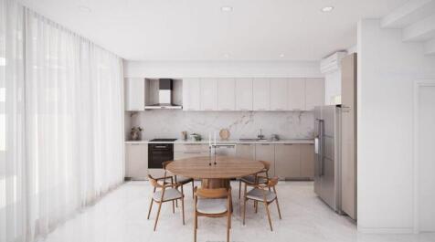 Kitchen/Dining Area
