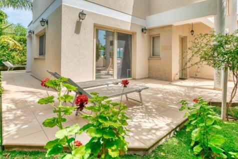 Front Veranda