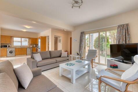 Lounge and Kitchen