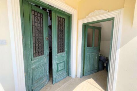 Feature front door