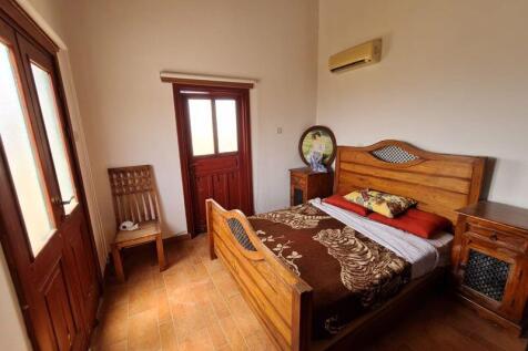 1st Floor Bedroom 1
