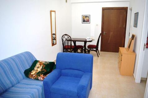 Maids Room Lounge
