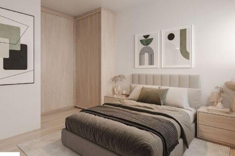 Bedroom artist...