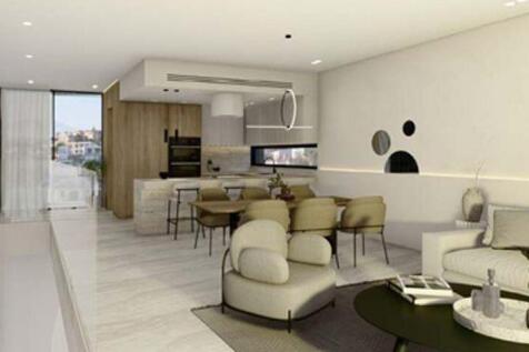 Kitchen &amp; Dining...