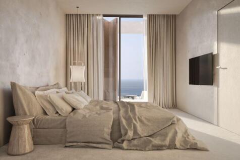 Bedroom artist...