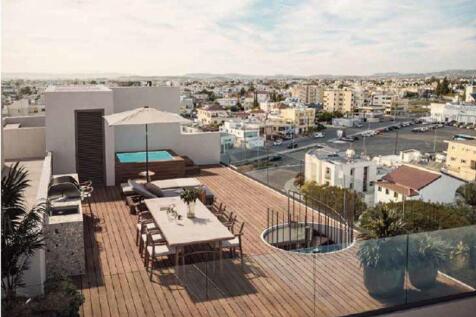 Roof Terrace -...