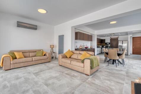 Lounge, Dining and