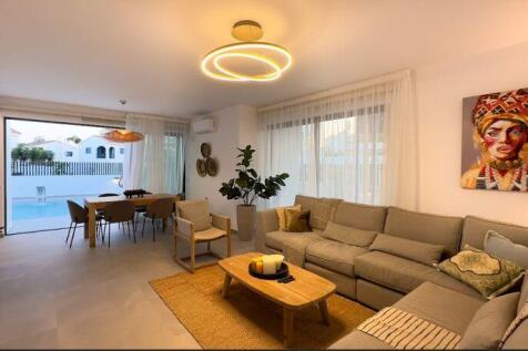 Open Plan Living...