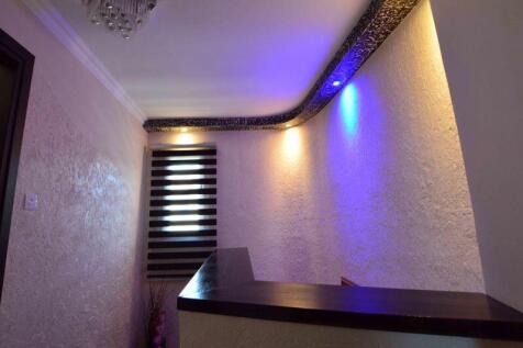 Feature lighting on