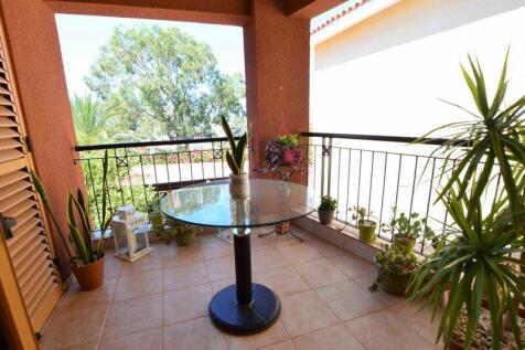 Covered veranda...