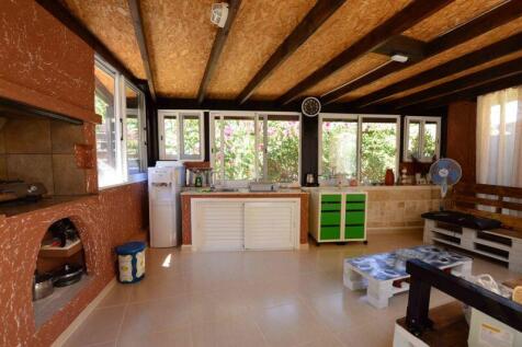 Outside kitchen