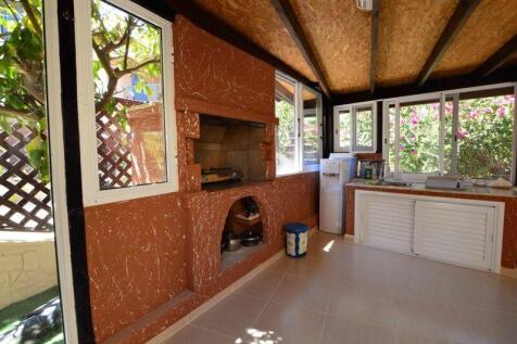 Outside kitchen