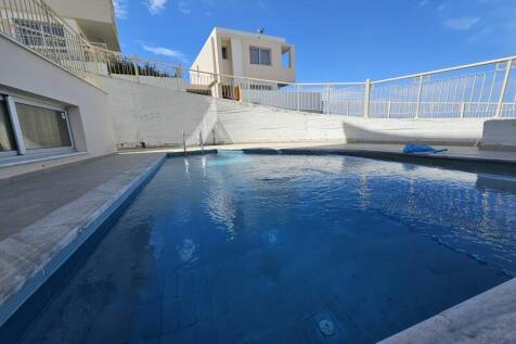 Private swimming...