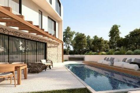 Villa &amp; Pool Area -