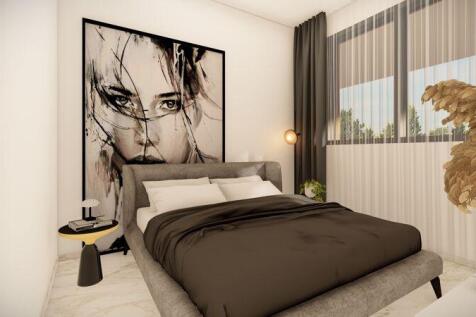 Bedroom artist...