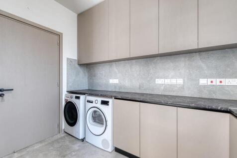 1st Floor Utility