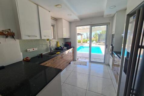 Second kitchen