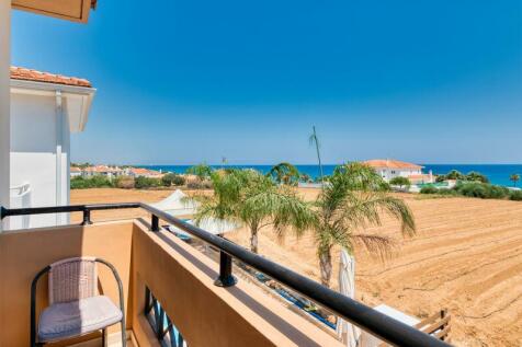 Balcony Bedroom 2