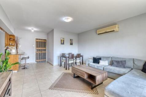 Lounge, Kitchen,...