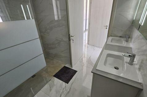 Master bedroom...