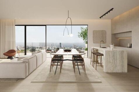 Kitchen/Dining/Livin