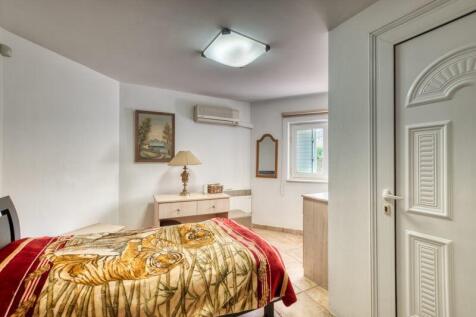 Basement Bedroom 2
