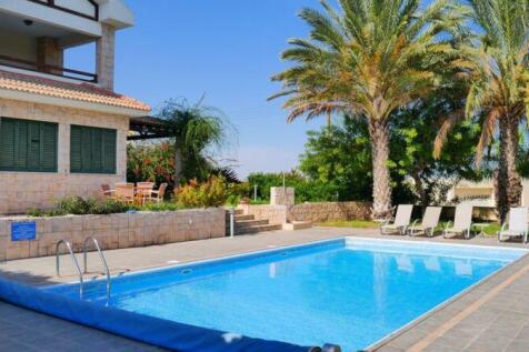 Garden with Private