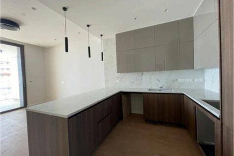 Kitchen, Dining and