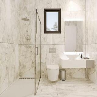 Ensuite Bathroom...