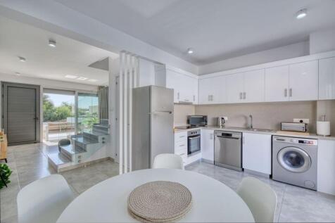 Lounge, Kitchen,...
