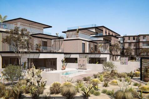 Villa &amp; Complex -