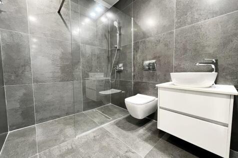 Bathroom 3
