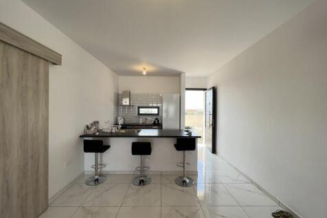 Entrance , Kitchen,