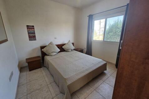 Ground floor bedroom