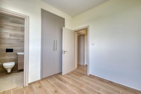 Bedroom 2 with...