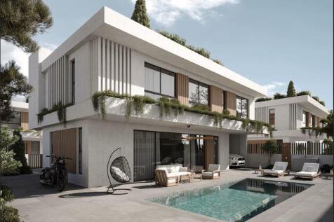 Villa and Swimming