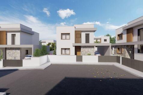 Front of Villa -...