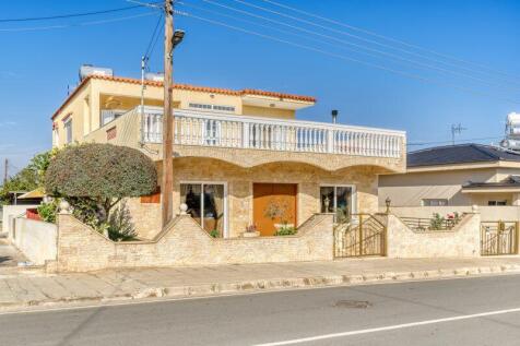 Front of the Villa
