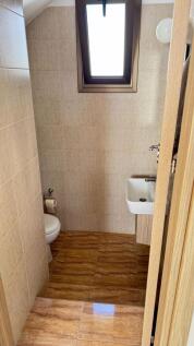 Guest toilet