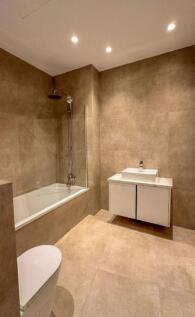 Basement Ensuite...
