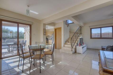 Open Plan Lounge,
